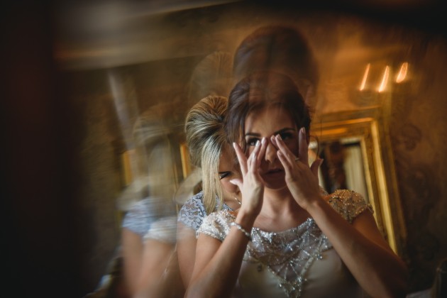 Stan-Seaton-photography-bride-getting-ready