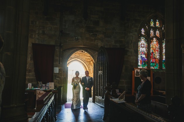 Stan-Seaton-Photography-bride-and-father-walking-down-the-aisle