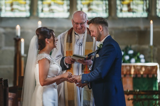 Stan-Seaton-Photography-bride-and-groom-exchanging-rings